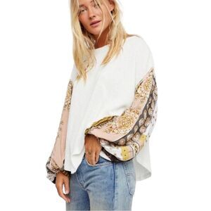 We The Free Blossom Oversized Ivory Thermal Top Mixed Media Balloon Sleeve XS